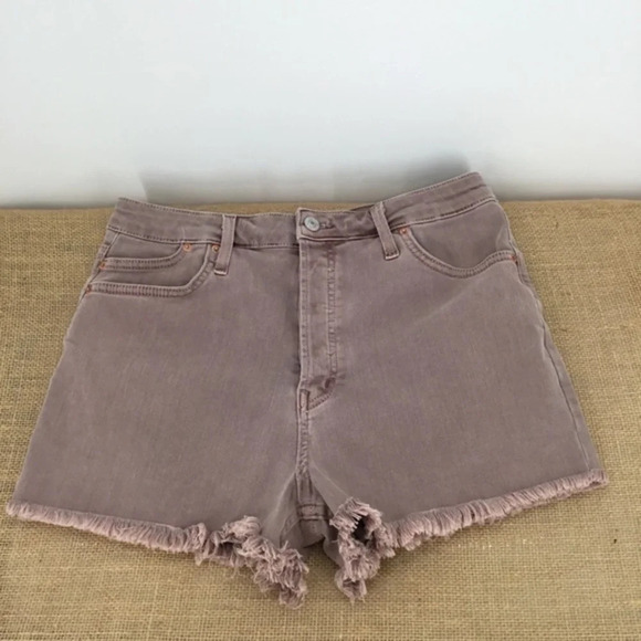 M//C Denim Collection MICHELLE by Comune Austin Vintage Shorts - Picture 1 of 9